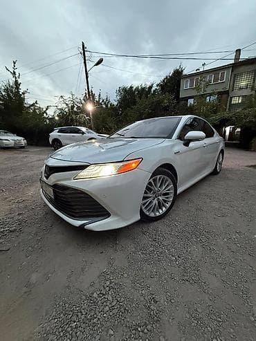 step: Toyota Camry: 2018 г., 2.5 л, Вариатор, Гибрид — 1