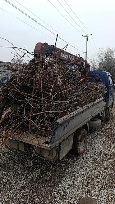 мона колесо: Услуги малотоннажного манипулятора (эвакуатор-борт с краном UNIC). - — 2