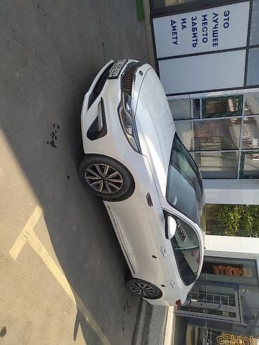 Kia K5: 2018 г., 2 л, Автомат, Газ, Седан