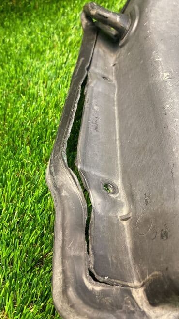 e71: Кожух колесной ниши Bmw X5 E70 (б/у)  Марка: BMW Модель: X5 Кузов — 5