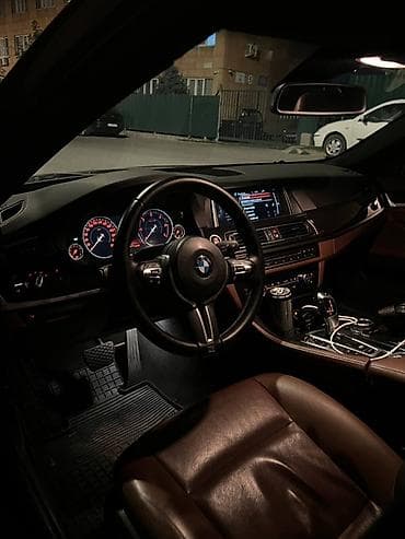 субару диск: BMW 5 series: 2015 г., Автомат, Седан — 2