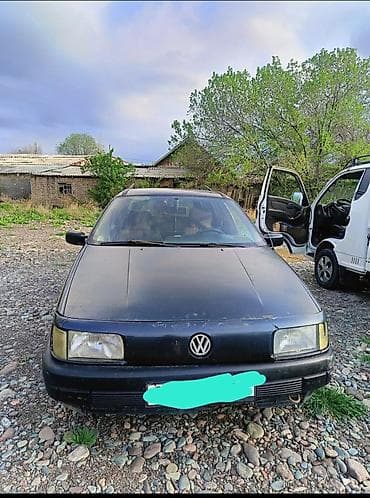 болушу: Volkswagen Passat: 1990 г., Универсал — 2