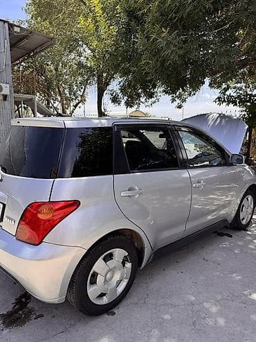 Продаю Toyota ist Год выпуска 2003 Объем двигателя 1.3 vvt-I Бензин — 4