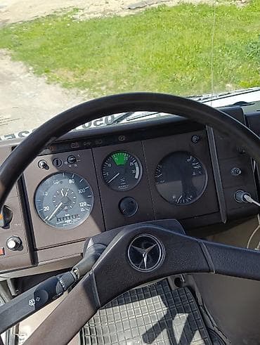 2 куб дизель: Mercedes-Benz : 1992 г., 4 л — 4