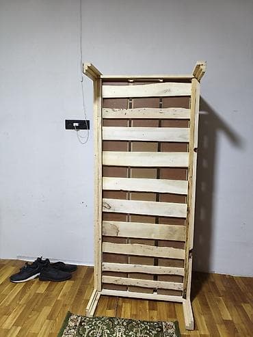 sofa bed: Односпальная кровать, Б/у, Каркас без матраса, длина - 175 см — 3