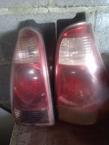 h11 led: Комплект передних фар Toyota 2005 г., Б/у, Оригинал, Япония — 1