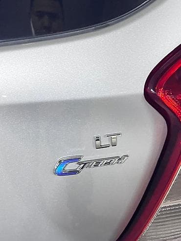 красовер авто: Chevrolet Spark: 2017 г., 1 л, Вариатор, Бензин, Хэтчбэк — 5