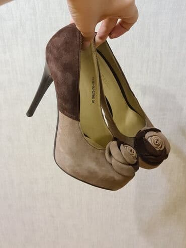 туфли замша искусственная: Продаю туфли натуральная замша. Одевали 1 раз. Размер 38. Качество — 3