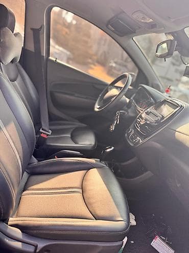 купить шевроле спарк: Chevrolet Spark: 2019 г., 0.1 л, Автомат, Бензин, Хэтчбэк — 8