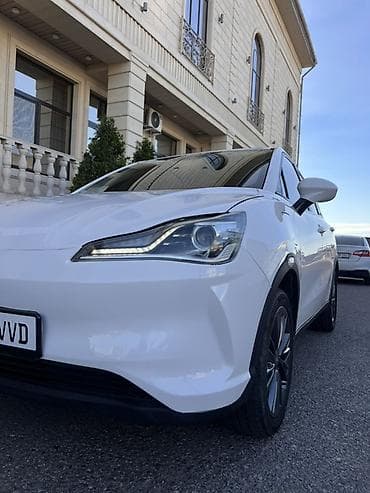 х2 00: BYD E2: 2022 г., Автомат, Электромобиль, Хэтчбэк — 5