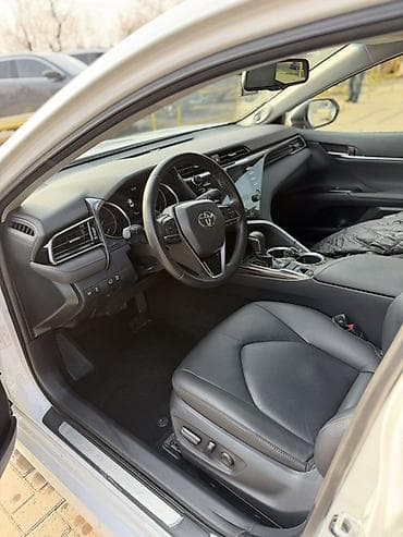 corolla levin: Toyota Camry: 2019 г., 2.5 л, Автомат, Бензин, Седан — 8