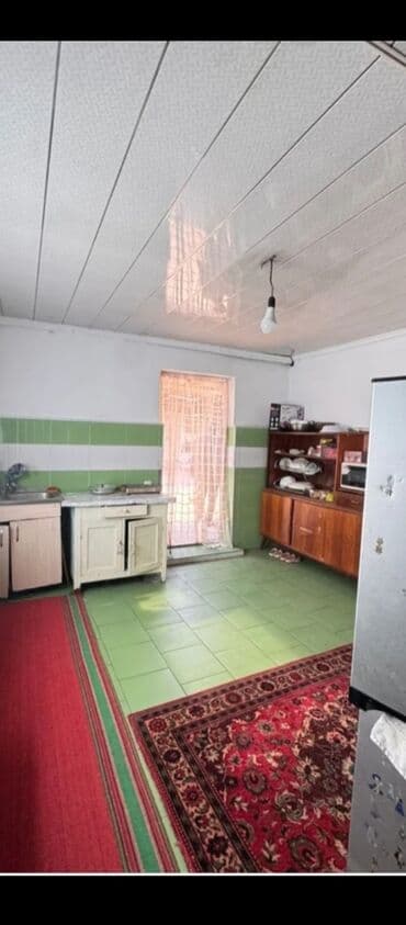 бишкек дом продажа: 68 м², 3 комнаты, Забор, огорожен — 3