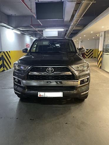 Toyota 4Runner: 2019 г., 4 л, Автомат, Бензин, Внедорожник — 3