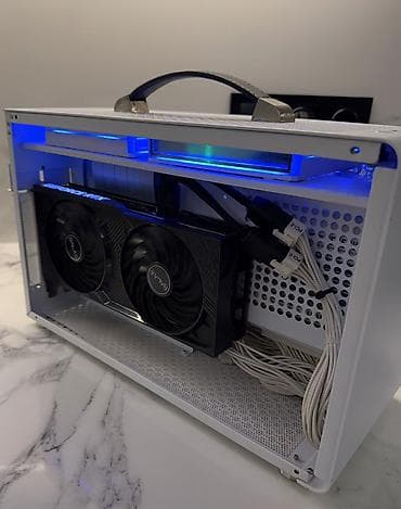 oculus quest: Корпус ПК, Б/у, Galax, Mini-ITX, цвет - Белый — 1