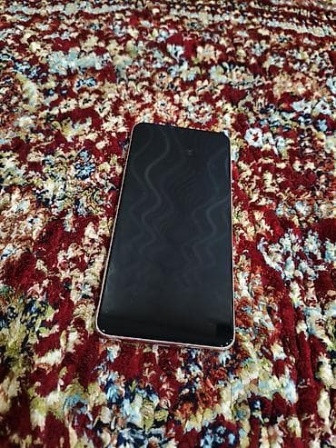 s 20fe: Samsung Galaxy S20 Plus, Б/у, 256 ГБ, цвет - Розовый, 1 SIM — 2