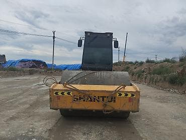 full construction: Вибрационный дорожный каток Shantui SR26M-C5 - Самоходный — 3