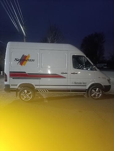 мерс фар: Легкий грузовик, Mercedes-Benz — 3