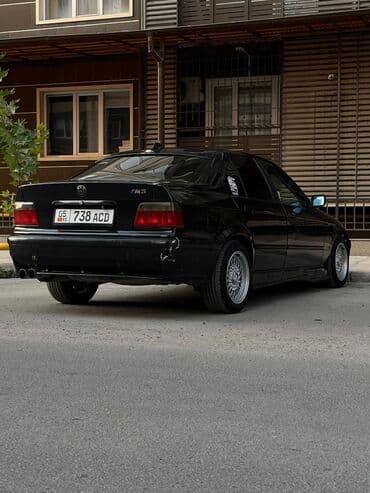 купить мотоцикл в рассрочку без банка: BMW 3 series: 1992 г., 1.8 л, Механика, Бензиновая, Седан — 8