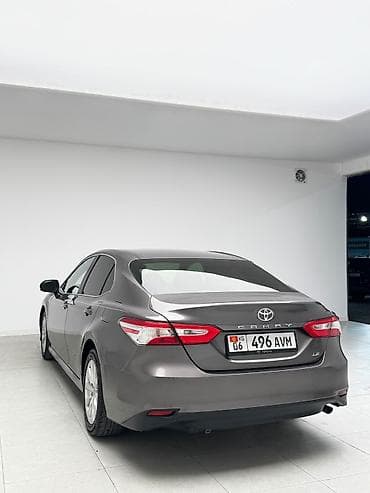 тае: Toyota Camry: 2017 г., 2.5 л, Автомат, Бензин, Седан — 5
