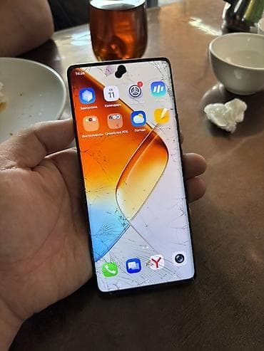 iphone 6 j: Infinix Note 40 Pro, Б/у, 256 ГБ, цвет - Зеленый, 2 SIM — 4