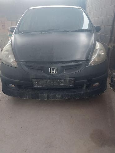Honda Fit: 2005 г., 1.3 л, Вариатор, Бензин — 1