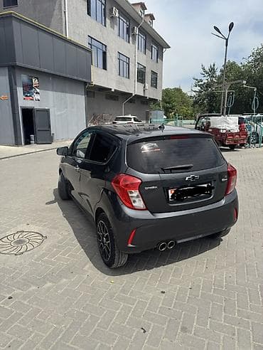 shevrolet gentra: Chevrolet Spark: 2017 г., 1 л, Вариатор, Бензин, Хэтчбэк — 4