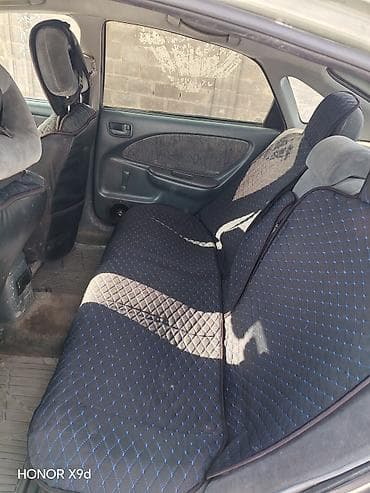 corolla s: Toyota Avensis: 2000 г., 1.8 л, Ручные, Бензин, Лифтбек — 6