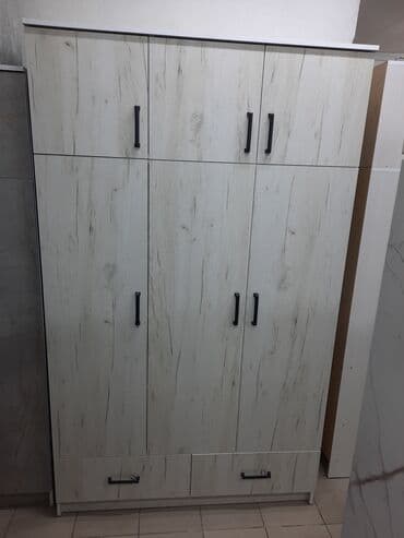 купить селитру оптом: Продаю шкафы 3х дверный ламинат из россия высота 2,15см ширина 1,30см — 8