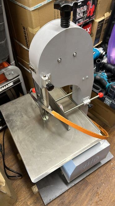 купить промышленную мясорубку бу: Мясорезка ROLF, RUSSMASH, ALFA Ленточный пила Косторез — 3