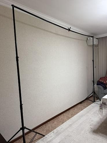 14: Комплект для фотостудии: стойки и поперечина для фонов - Две прочные — 1