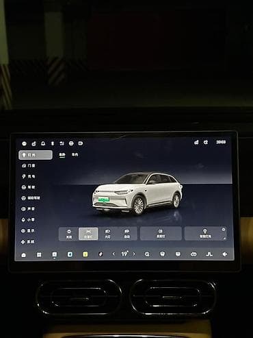 l7 pro: Lixiang : 2024 г., Автомат, Электромобиль, Кроссовер — 10