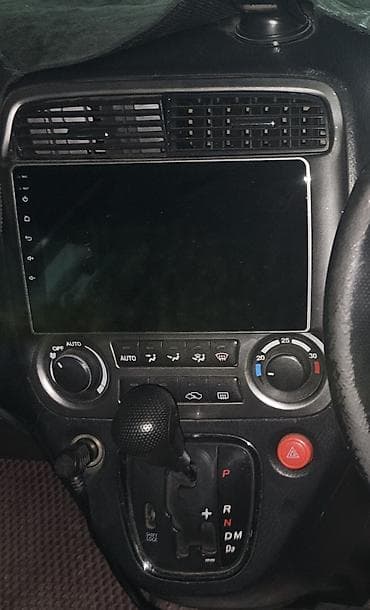 Honda Stream: 2003 г., 2 л, Автомат, Бензин, Минивэн — 4