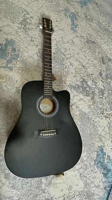 adaltis guitar: Акустическая гитара Kalat, форма корпуса Dreadnought с вырезом — 1