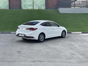 byd e1: Hyundai Avante: 2019 г., 1.6 л, Бензин — 5