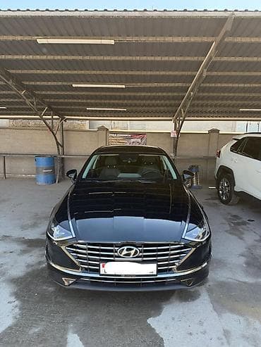 Hyundai Sonata: 2021 г., 2 л, Автомат, Гибрид, Седан — 1