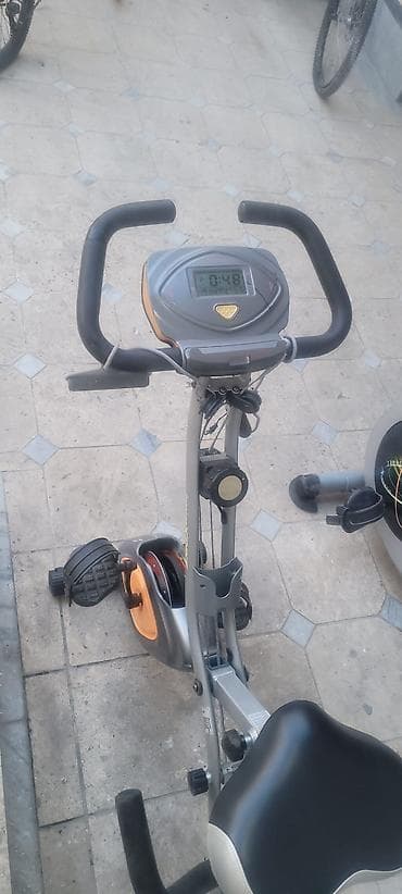 тренажер эллипс цена: Велотренажёр складной с эспандерами и компьютерной консолью - Тип — 2