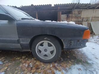 куплю или обменяю дом: Крыло Переднее левое Audi, 1990 г., Б/у, Оригинал — 2