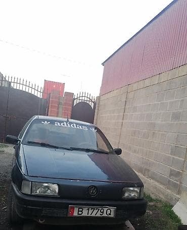 golf 5: Volkswagen Passat: 1990 г., 1.8 л, Механика, Бензин, Седан — 5