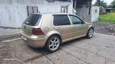 Продажа авто: Volkswagen Golf: 2002 г., 1.8 л, Механика, Бензин, Хэтчбэк — 3