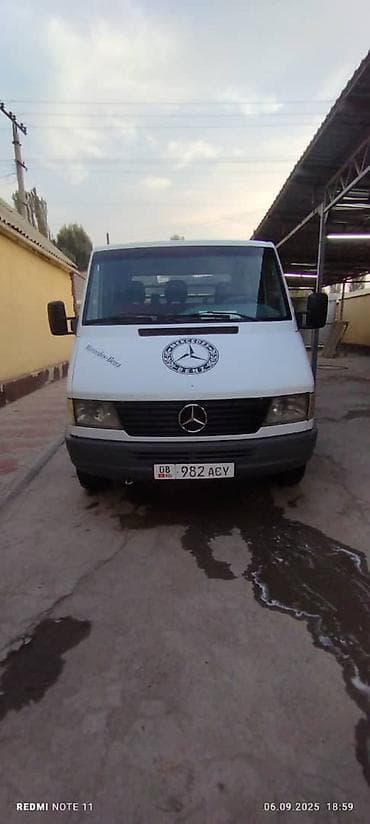 мерседес бенз с: Грузовик, Mercedes-Benz, Дубль, Б/у — 1