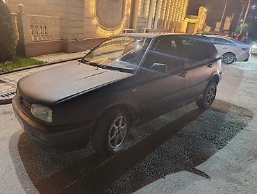 ауди 80 сатып алуу: Volkswagen Golf: 1993 г., 1.8 л, Кол менен иштөөчү, Бензин, Хетчбек — 2