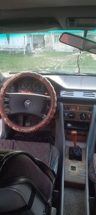 лямбда зонд бмв е34: Mercedes-Benz W124: 1988 г., 2 л, Механика, Бензин, Седан — 5