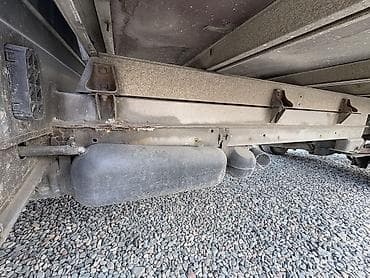 gac aion v plus: Легкий грузовик, Mercedes-Benz, Стандарт, 3 т, Б/у — 4