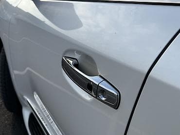 шторка на лексус: Lexus LX: 2011 г., 5.7 л, Автомат, Газ, Внедорожник — 8