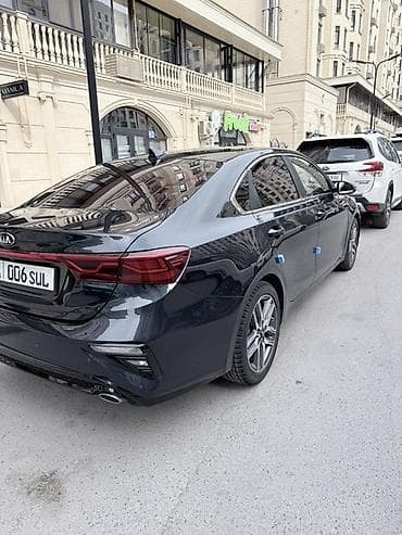 byd e2 2023: Kia K3: 2019 г., 1.6 л, Автомат, Бензин, Седан — 7