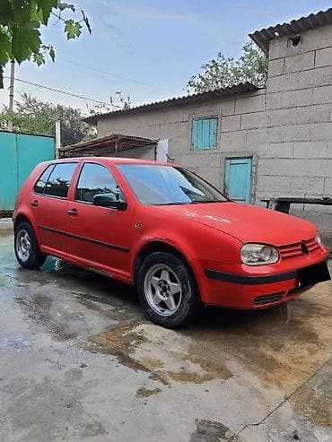 Транспорт: Volkswagen Golf: 1998 г., 1.6 л, Автомат, Бензин — 4