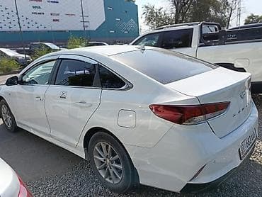 byd e7: Hyundai Sonata: 2019 г., 2 л, Автомат, Газ, Седан — 4