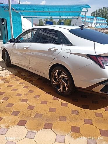 diamond city: Hyundai Elantra: 2024 г., 1.5 л, Вариатор, Бензин, Седан — 7