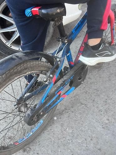 самокат трюковые: Детский велосипед, 2-колесный, 6 - 9 лет, Для мальчика, Б/у — 3