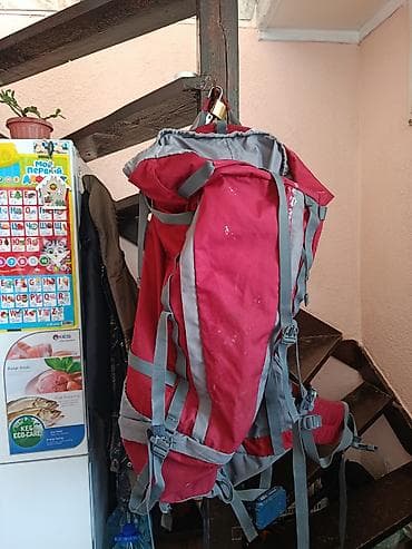 Туристические рюкзаки объемом красный 120 л, зелёный 110л